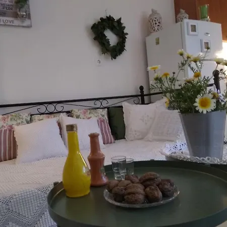 Diamant's Place With Treehouse Garden Apartment Kounoupidhiana