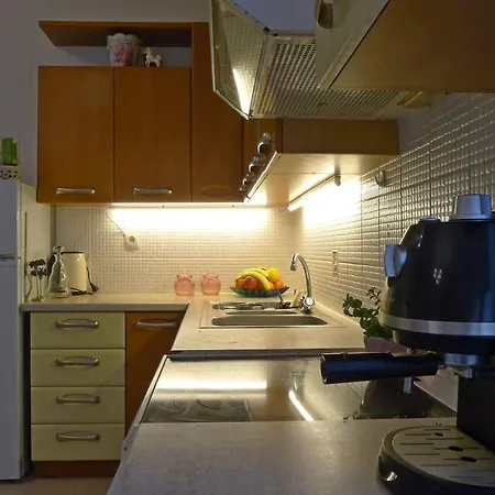 Diamant's Place With Treehouse Garden Apartment Kounoupidhiana