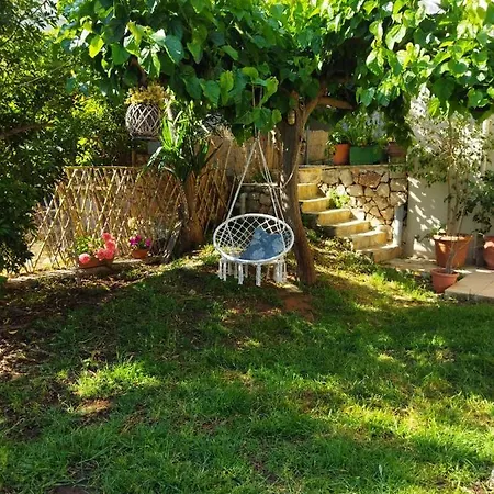 Apartment Diamant's Place With Treehouse Garden *